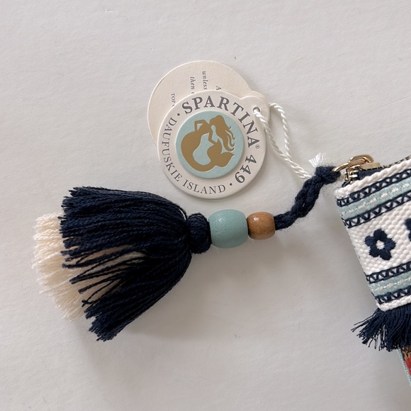 Spartina 449 Daufuskie Island Maci Wristlet Riverside Station Vintage Floral - Picture 3 of 12